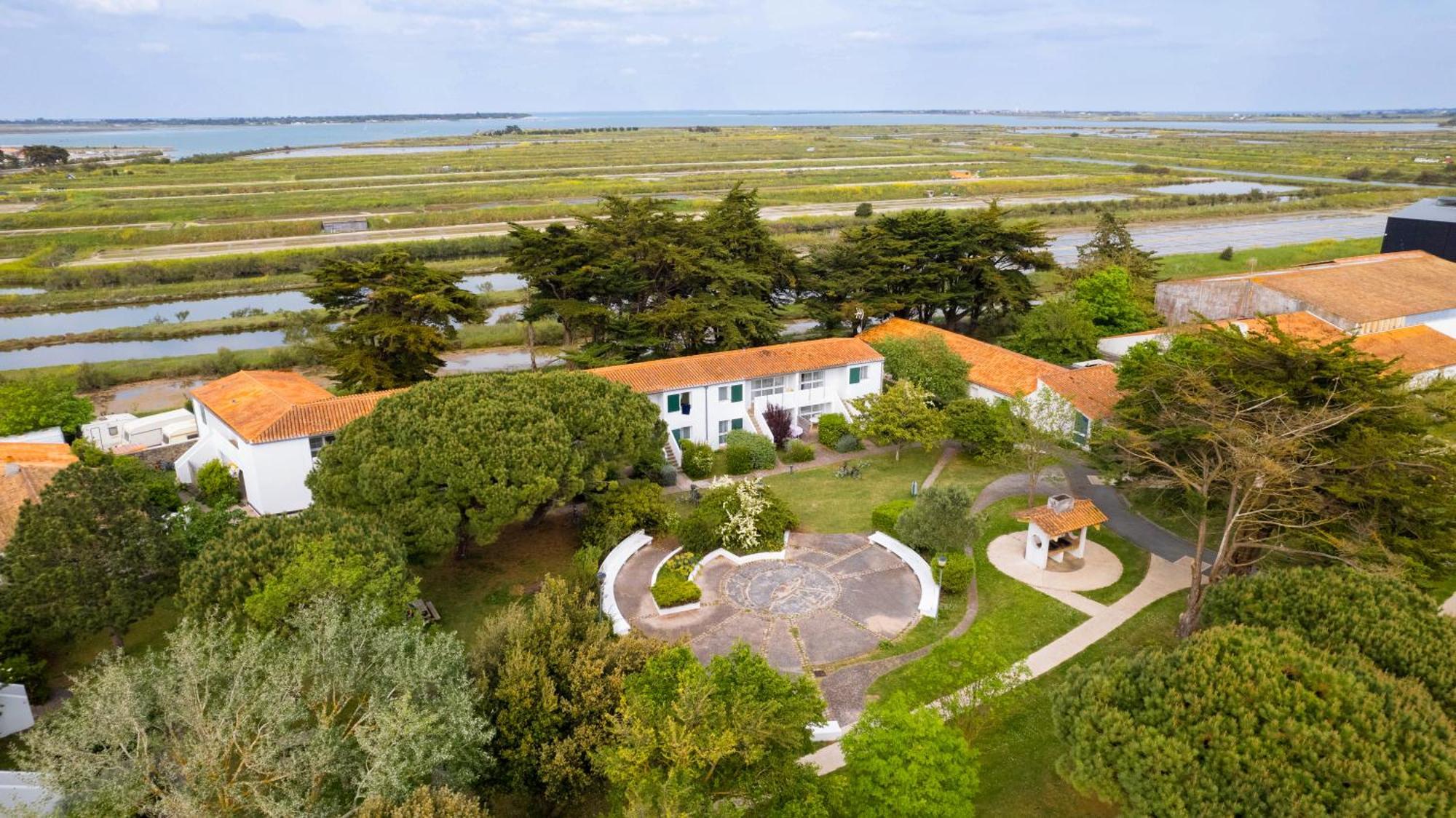 Vvf Residence Ile De Re Ars-en-Ré Екстериор снимка